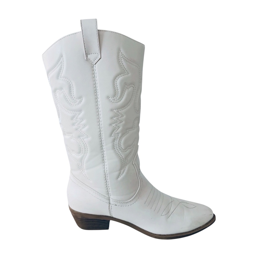 White Western Cowboy Boots Size 7 Pointed Toe Block Heel Westerncore